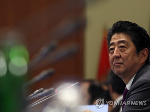 아베, 평창올림픽 참석 여부 "국회 일정 보며 검토"