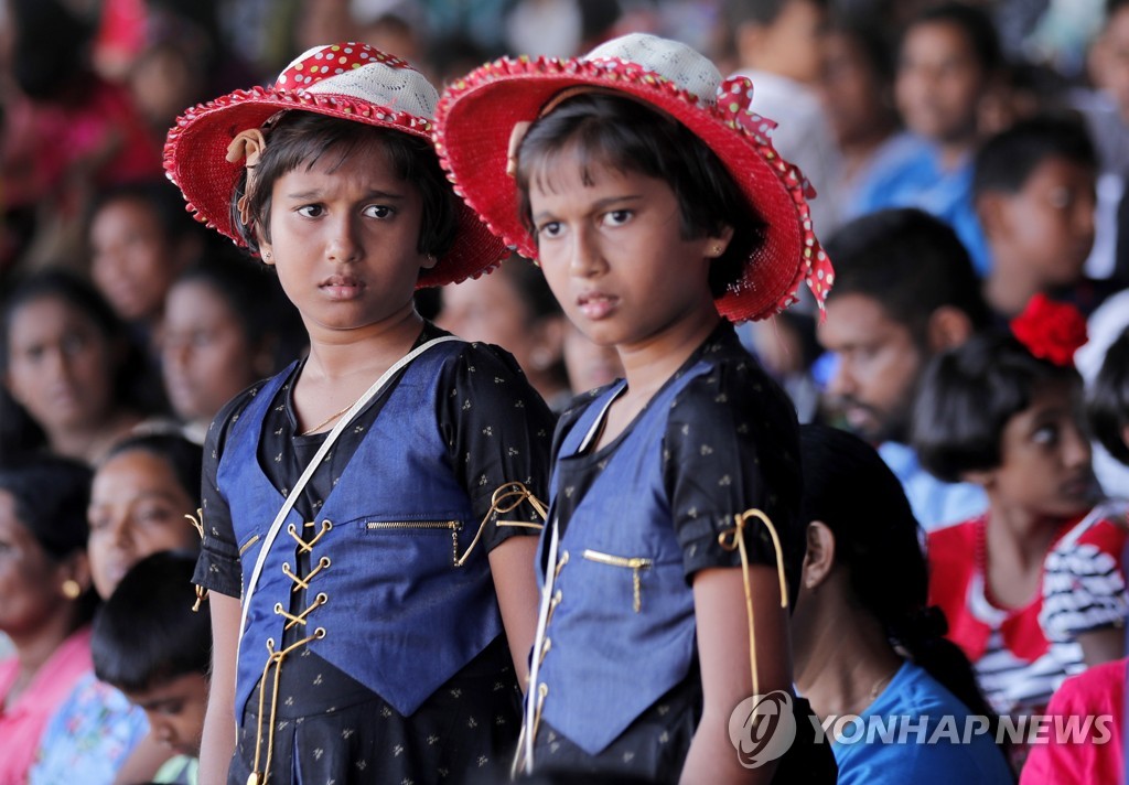 Sri Lanka Twins