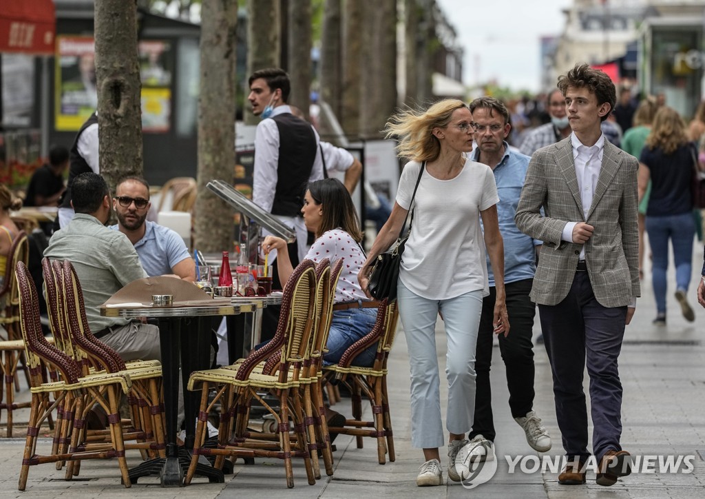 Virus Outbreak France