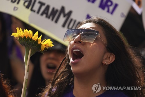 '검사가 여성 살인사건 은폐' 공분