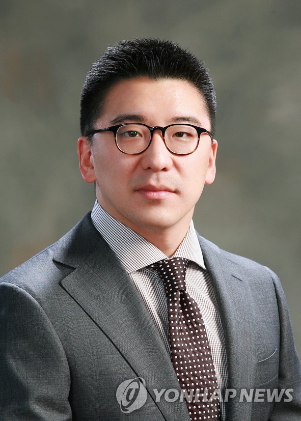 예스코홀딩스 CEO서 물러난 구본혁 부사장
