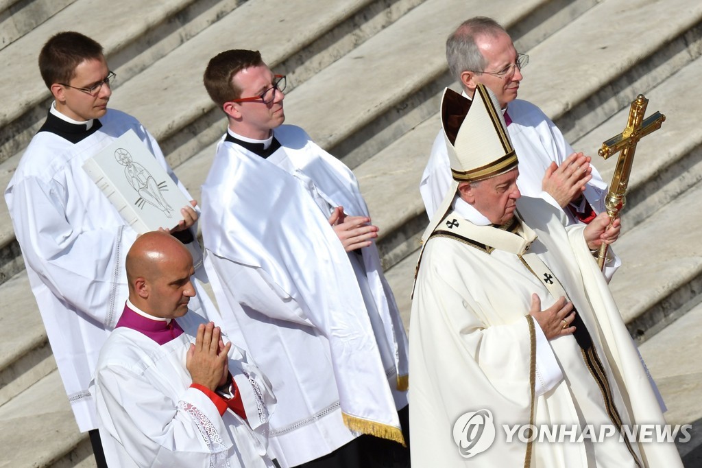 VATICAN-POPE-CANONIZATION