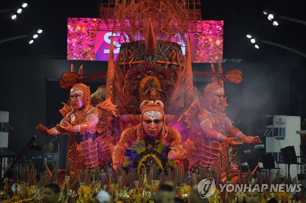 BRAZIL-CARNIVAL-SAO PAULO-PARADE