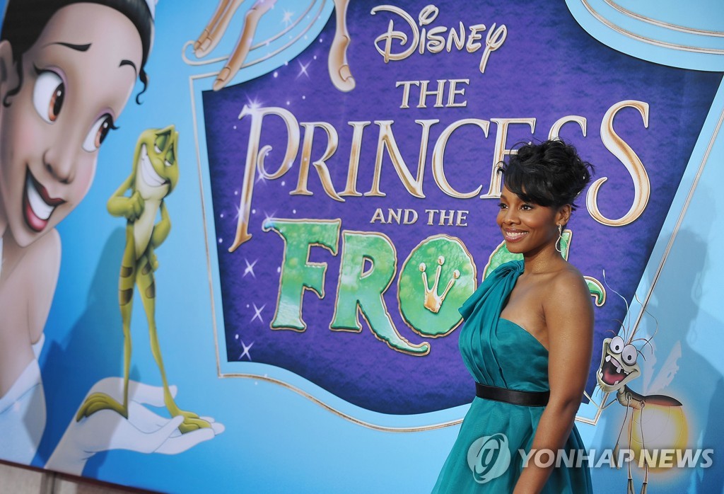 흑인 소녀가 공주로 등장하는 디즈니 애니메이션 '공주와 개구리' 
