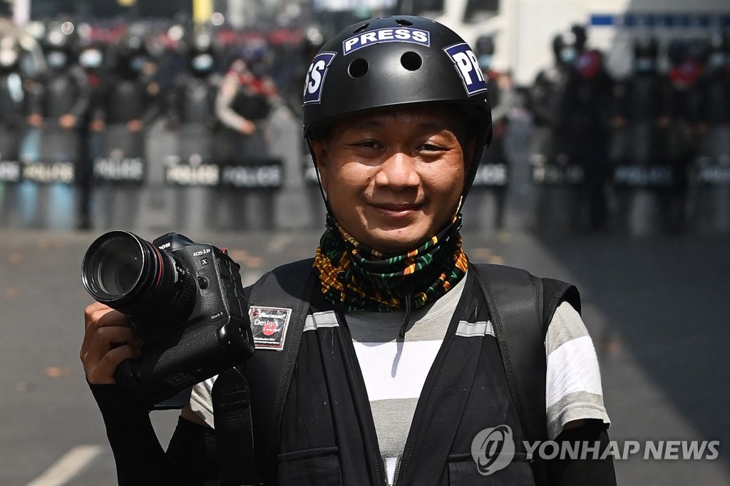 테인 조 AP 사진기자