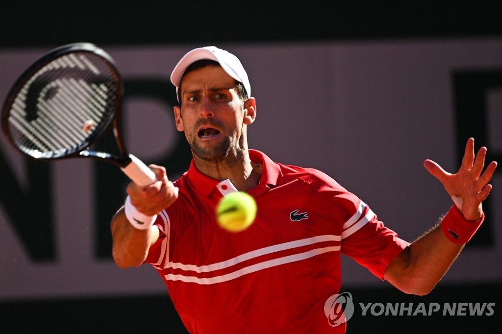 TOPSHOT-TENNIS-FRA-OPEN-MEN-FINAL