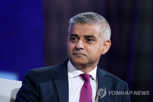 사디크 칸 영국 런던 시장