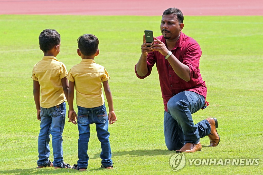 SRI LANKA TWINS WORLD RECORD ATTEMPT