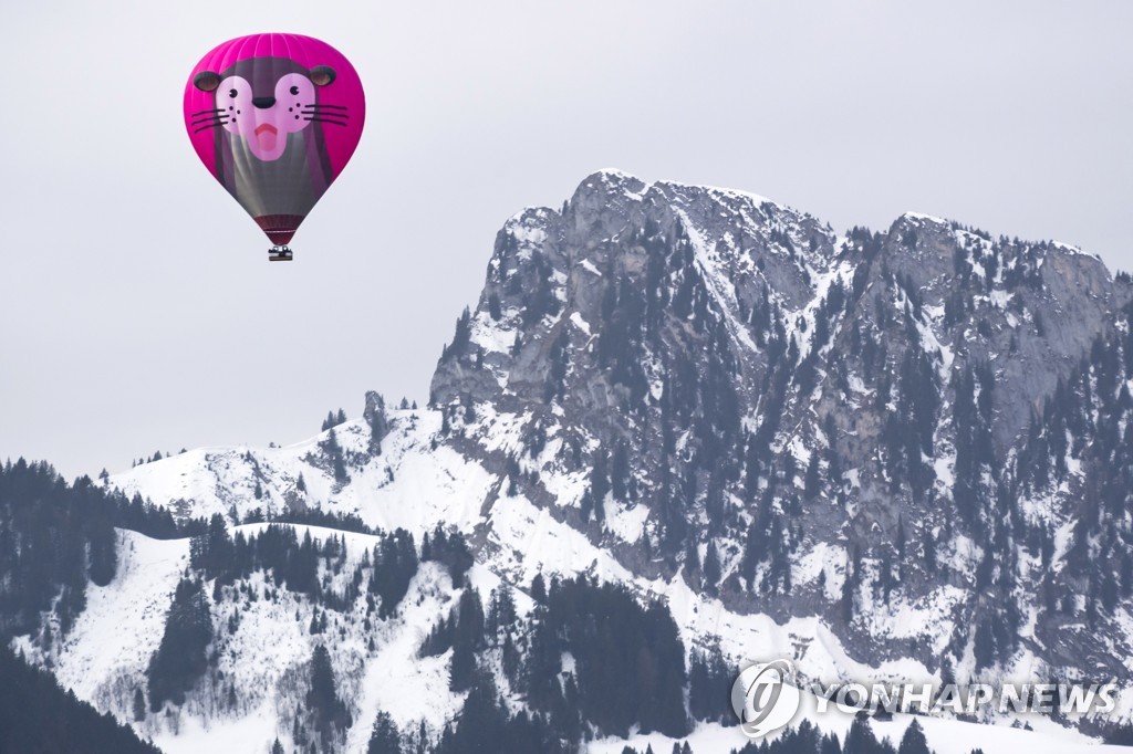 SWITZERLAND HOT AIR BALLON