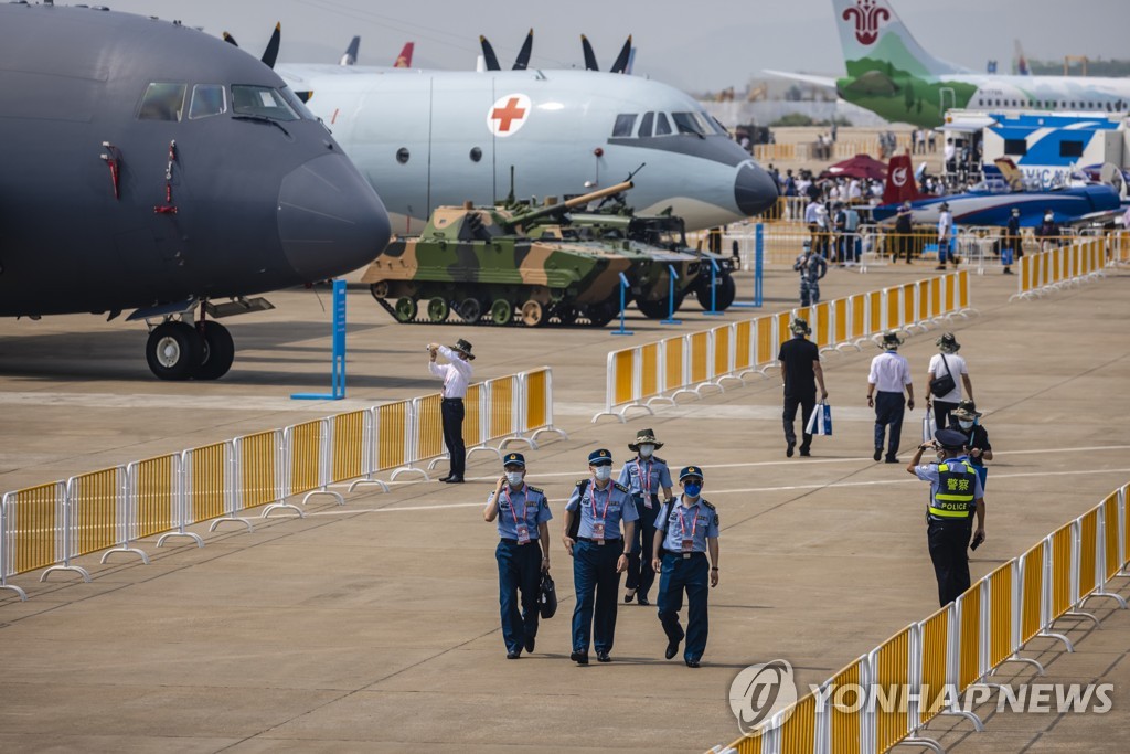CHINA DEFENSE AIRSHOW
