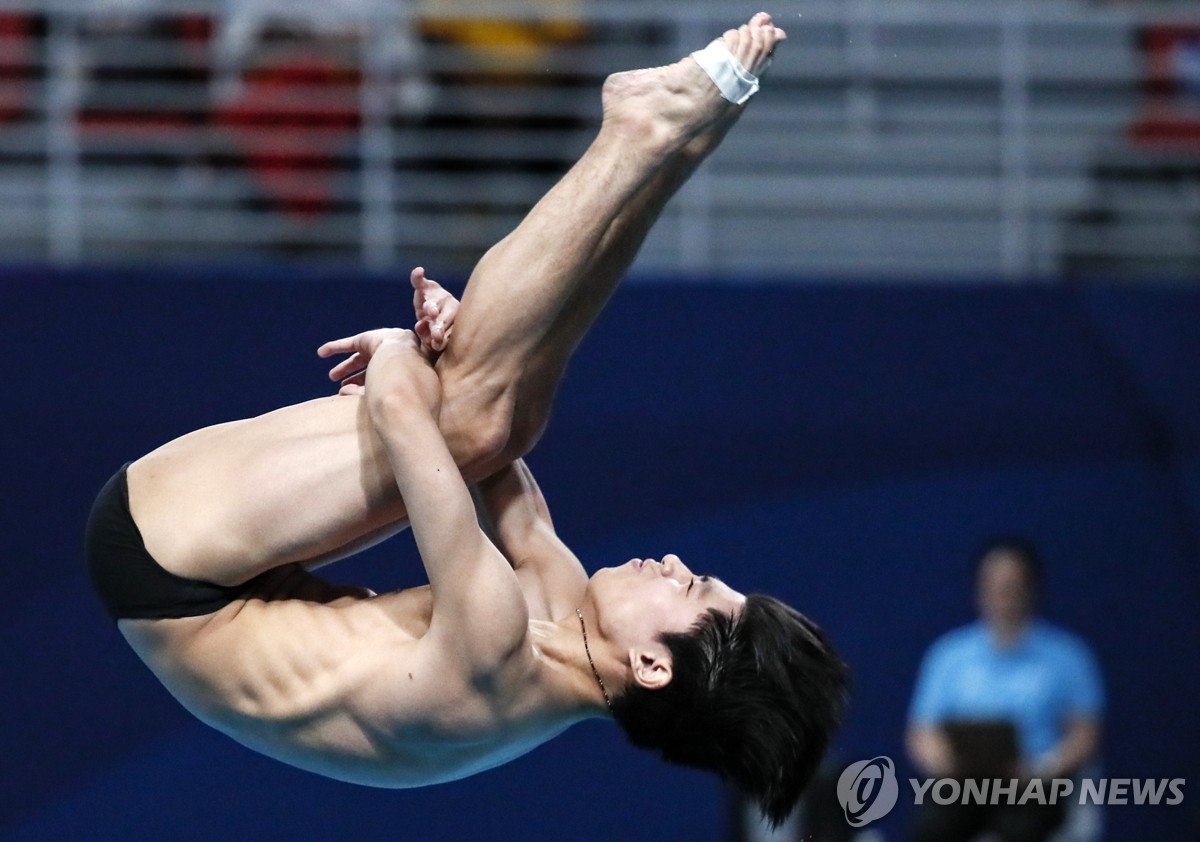 한국 다이빙 이재경의 연기