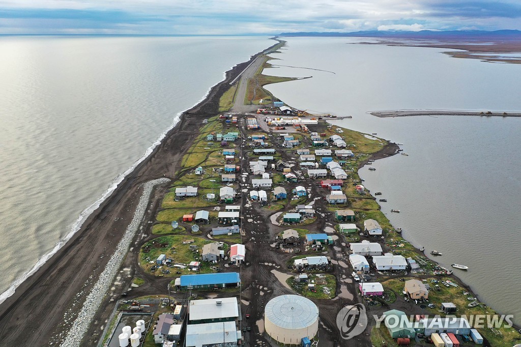 US-RISING-SEA-LEVELS-THREATEN-REMOTE-ALASKAN-VILLAGE-OF-KIVALINA
