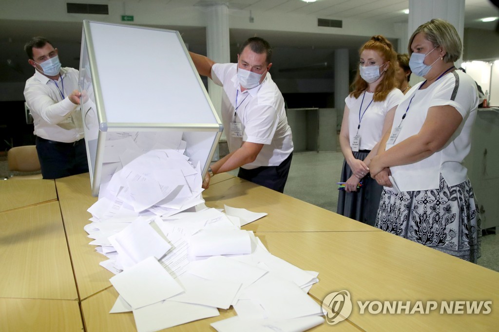Counting votes in 2020 Belarusian presidential election
