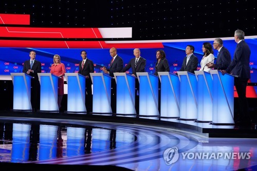 지난달 31일 열린 미국 민주당 경선 주자들의 2차 TV토론