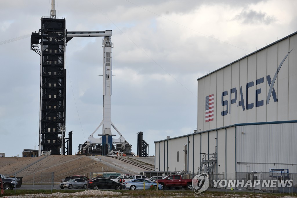 SPACEX NASA ABORT TEST