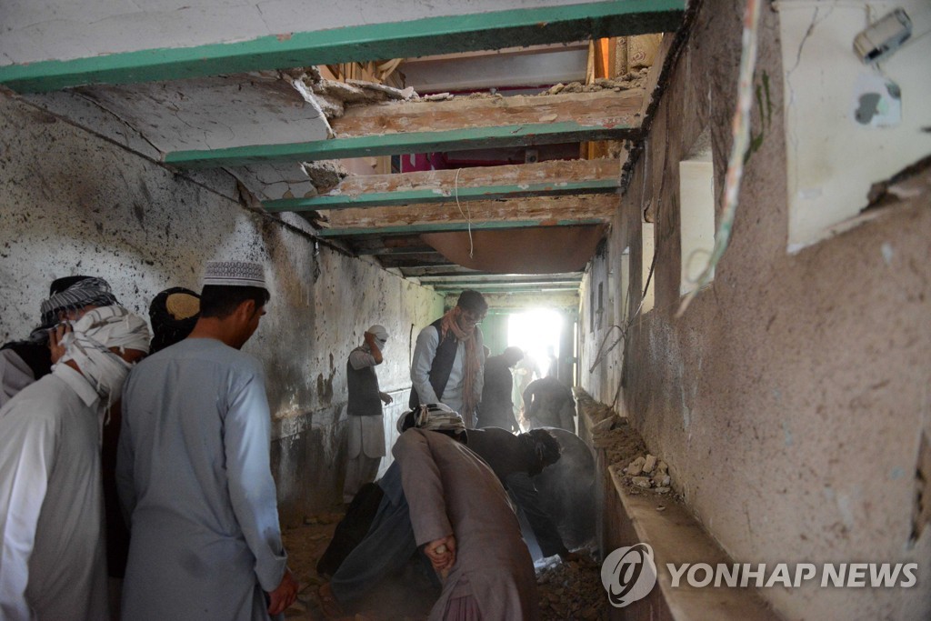 AFGHANISTAN-KANDAHAR-EXPLOSION-MOSQUE