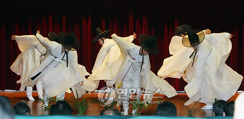 한 마리 학처럼