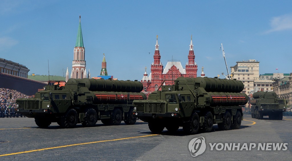 러시아 붉은광장 퍼레이드에 동원된 S-400 방공미사일