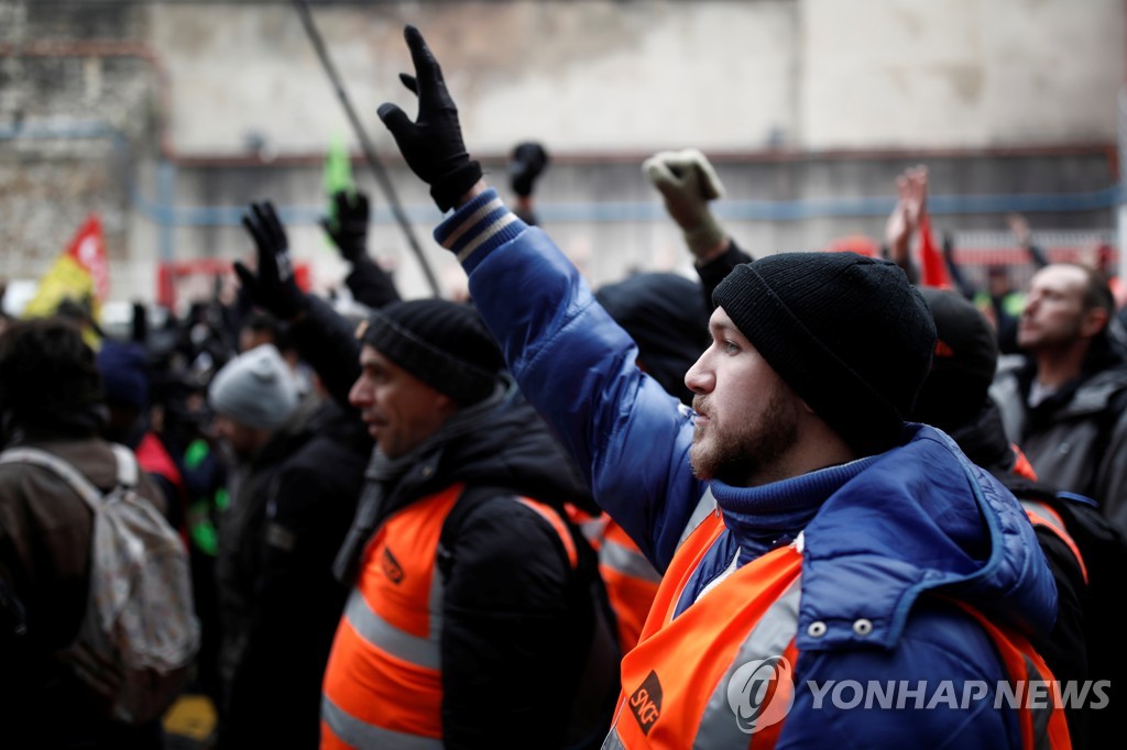 FRANCE-PROTESTS/PENSIONS
