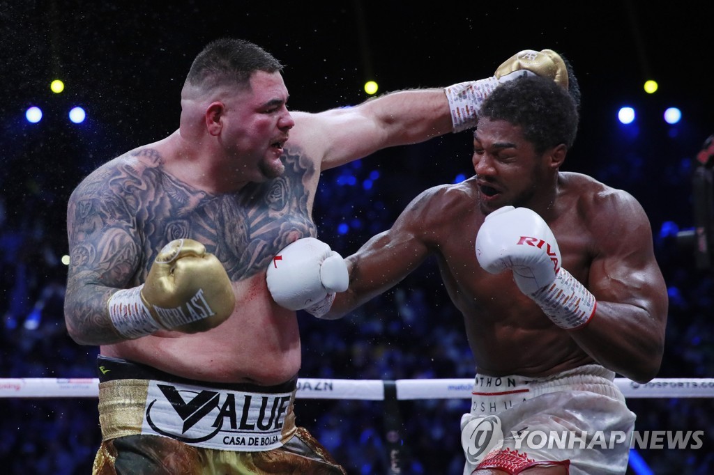 BOXING-HEAVYWEIGHT-RUIZ-JOSHUA/