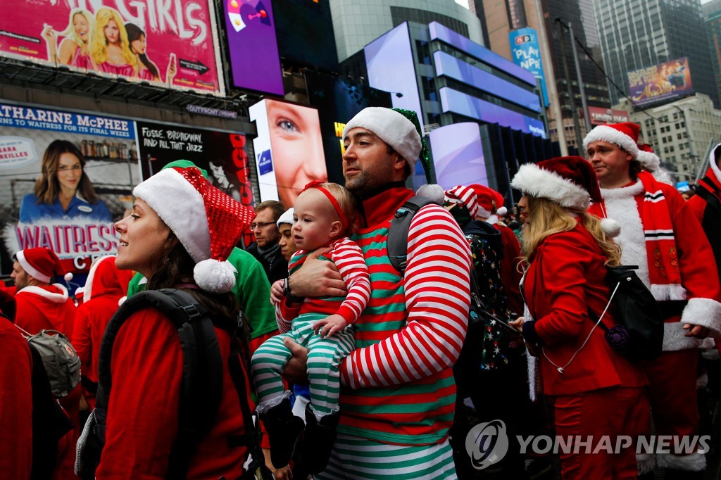 CHRISTMAS-SEASON/SANTACON