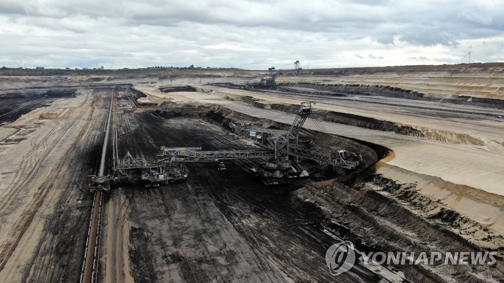 GERMANY-COAL/EXCAVATOR