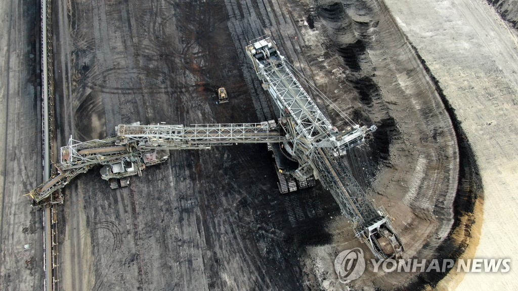 GERMANY-COAL/EXCAVATOR