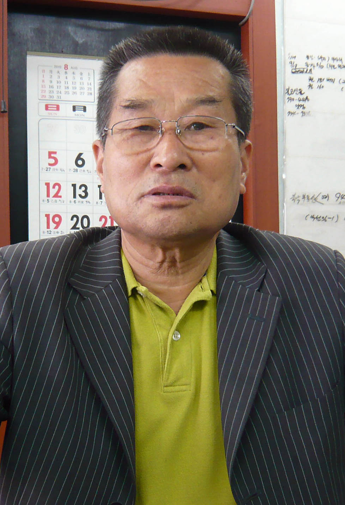 문닫은 서울1호 음식점 '오진암' 지배인 김석웅씨