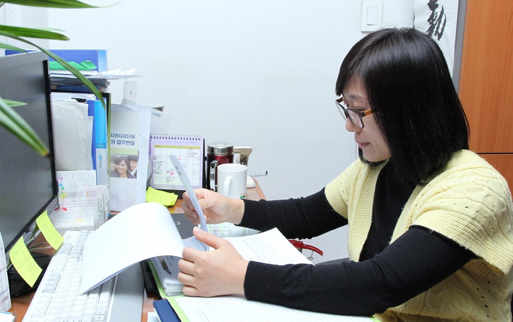 구로구청 공무원된 中 동포 이혜영씨