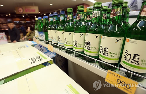 "소주 도수 낮추니 더 마신다"…주정업체 주목 - 1