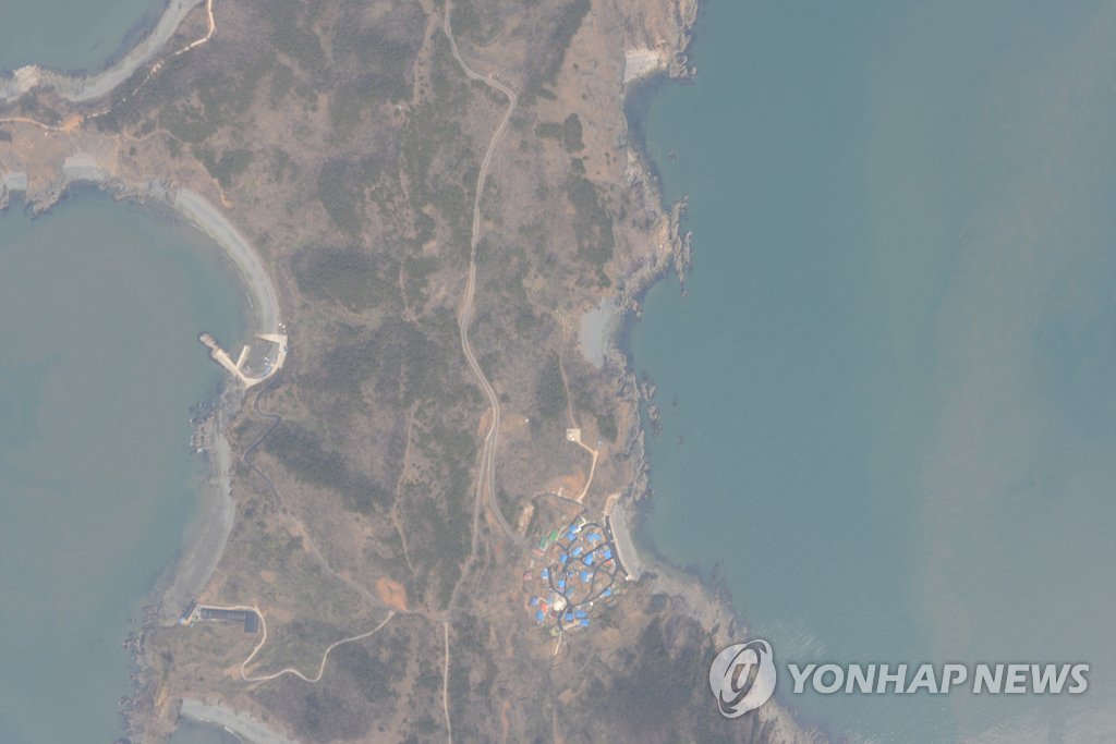 백령도에서 추락한 북한 발진 추정 무인기가 촬영한 소청도. (국방부 제공) 