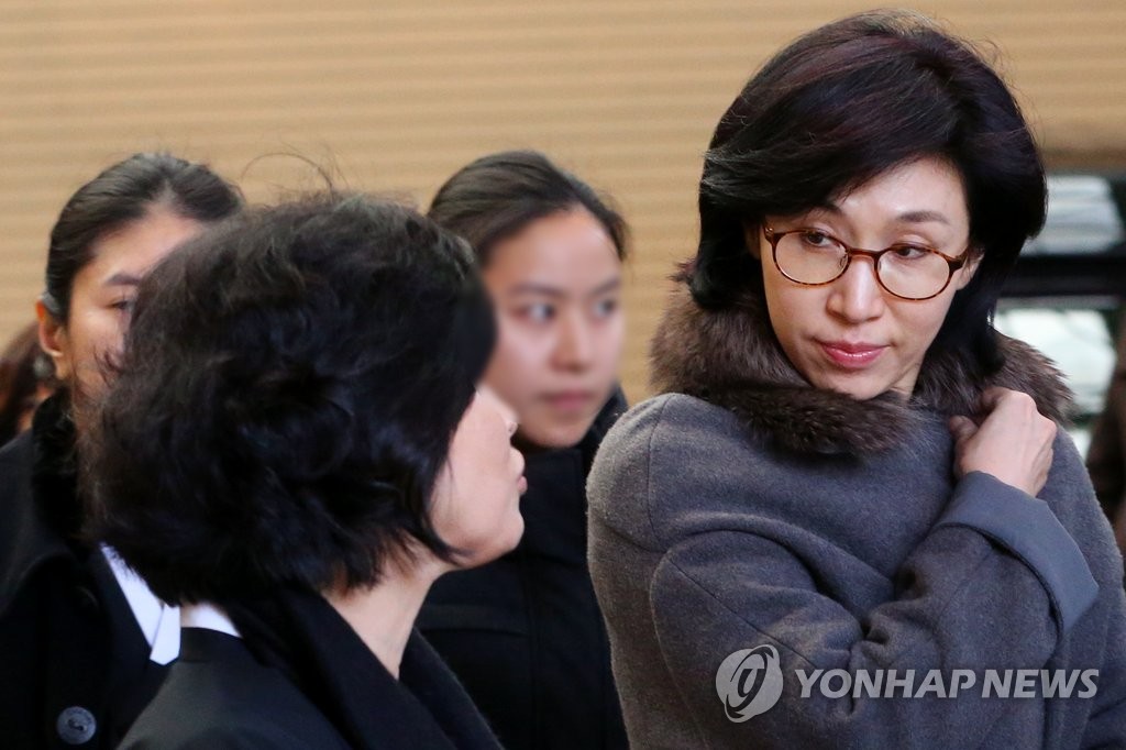 故 노순애 여사 발인식 참석한 노소영 관장