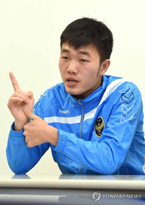 인터뷰하는 인천Utd 쯔엉