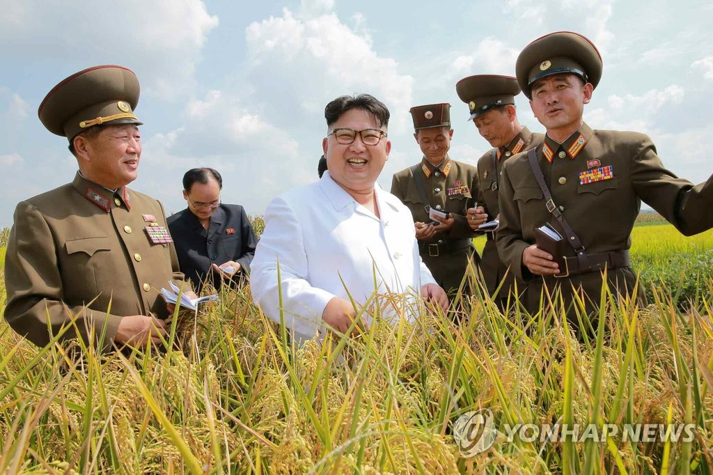 김정은, 北 5차 핵실험 이후 군부대 산하 농장 시찰