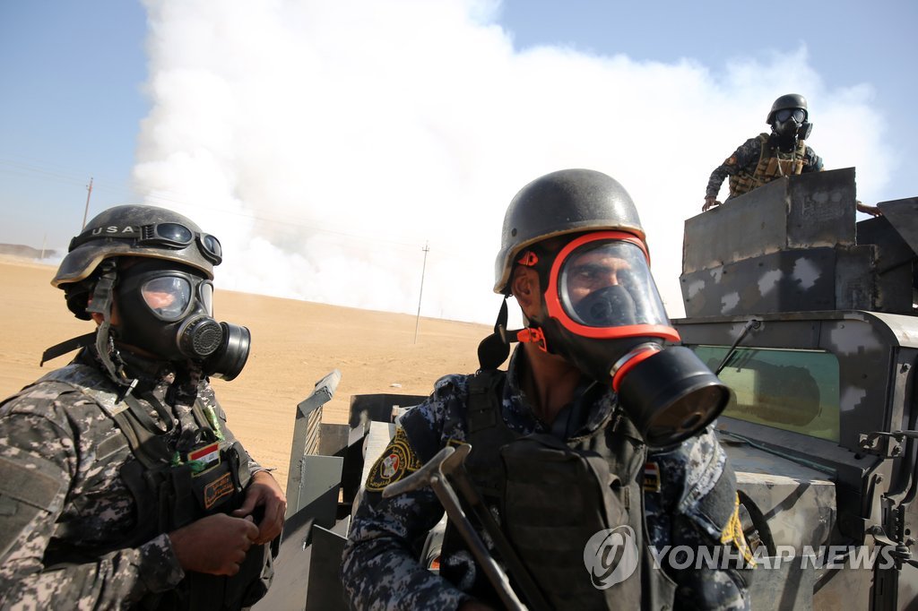 IS, 이라크군 압박해오자 유황공장에 불질러