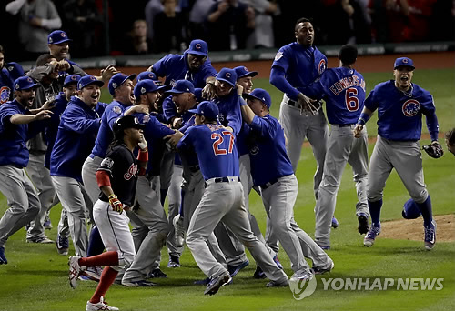 컵스, 클리블랜드에 8-7 승리…108년 만에 WS 우승
