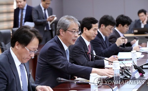 제2금융권 간담회 발언하는 임종룡