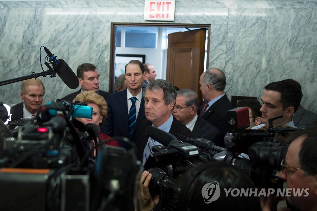 美민주, 재무·보건장관 인준투표 거부