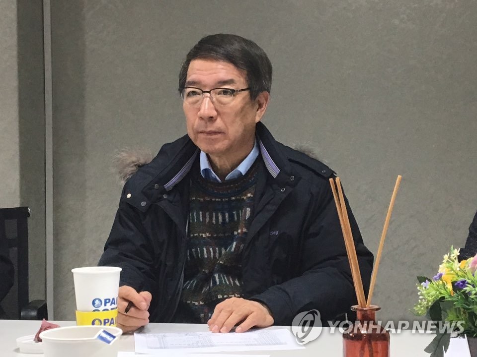 강소기업 간담회 참석한 정운찬 이사장
