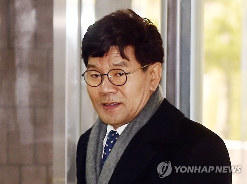 억대 뇌물 혐의로 법정 구속된 이청연
