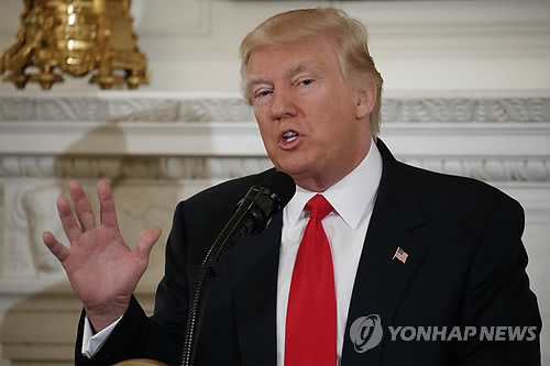 트럼프, 국방비 10% 증액…외국원조 등 대폭 삭감