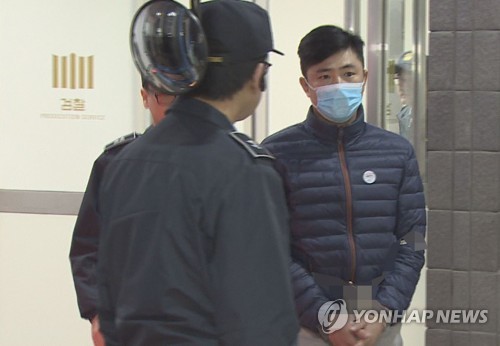 구치소 향하는 고영태