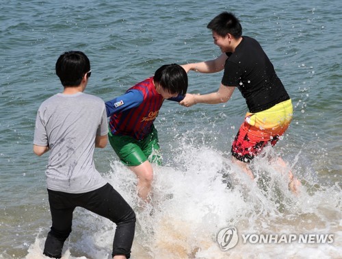 벌써 더워요