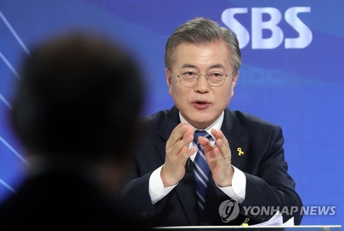 방송기자클럽 토론회 갖는 문재인