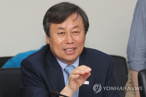 도종환 문체부 장관