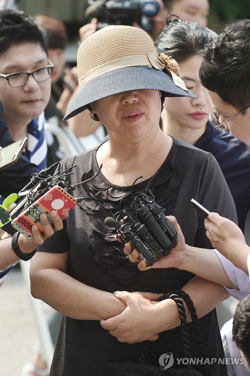 소환되는 '갑질' 의혹 박찬주 대장 부인