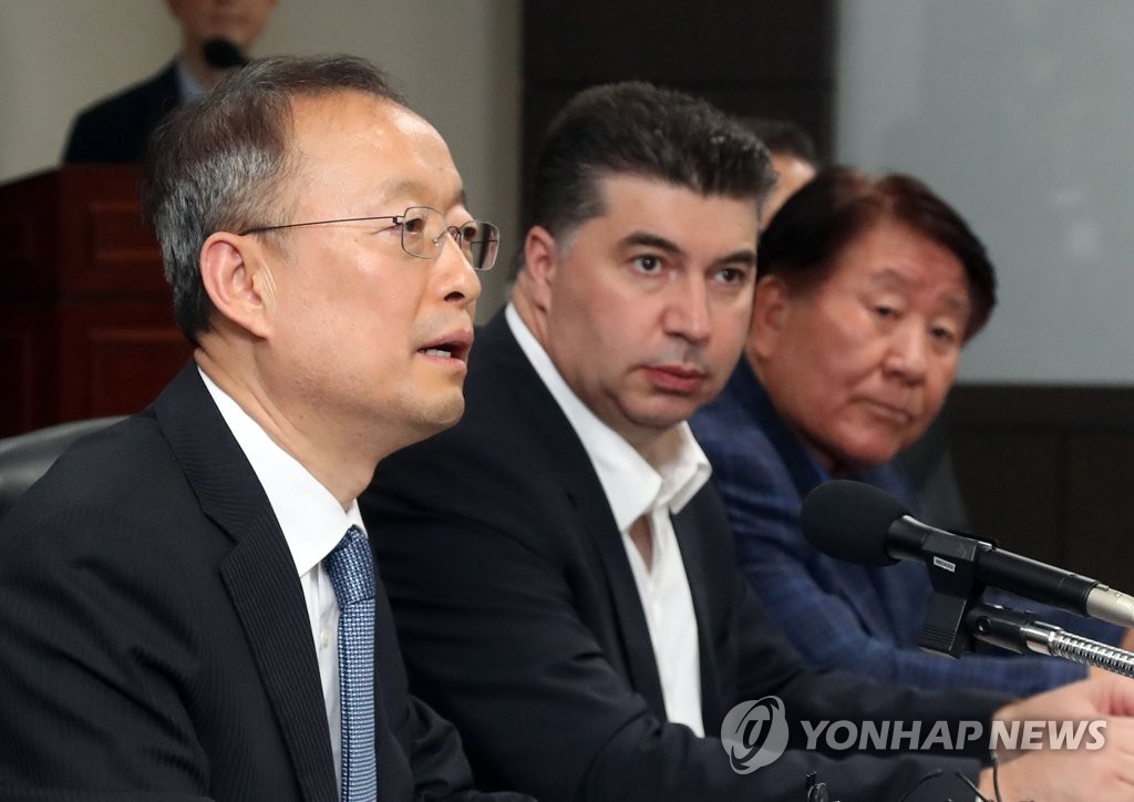 발언하는 백운규 산업통상자원부 장관
