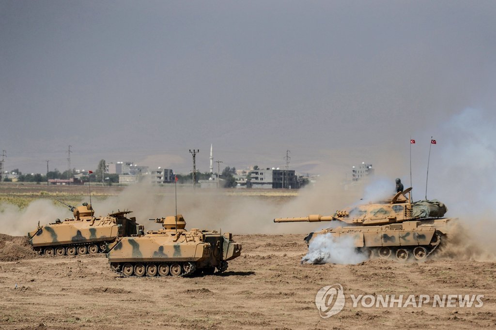 이라크 쿠르드 자치지역 접경서 훈련하는 터키군 (AFP=연합뉴스)