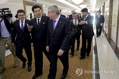 바흐 IOC 위원장, 북한 방문…"향후 올림픽 출전 방안 논의"