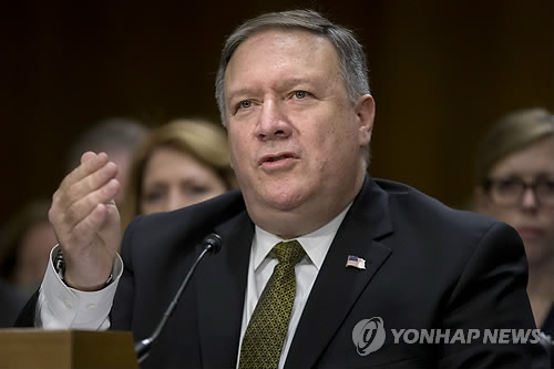 폼페이오 "北 불가역적 비핵화 전엔 보상없다…외교로 목표달성"